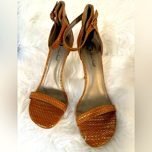 Michael Antonio heels, Size 10